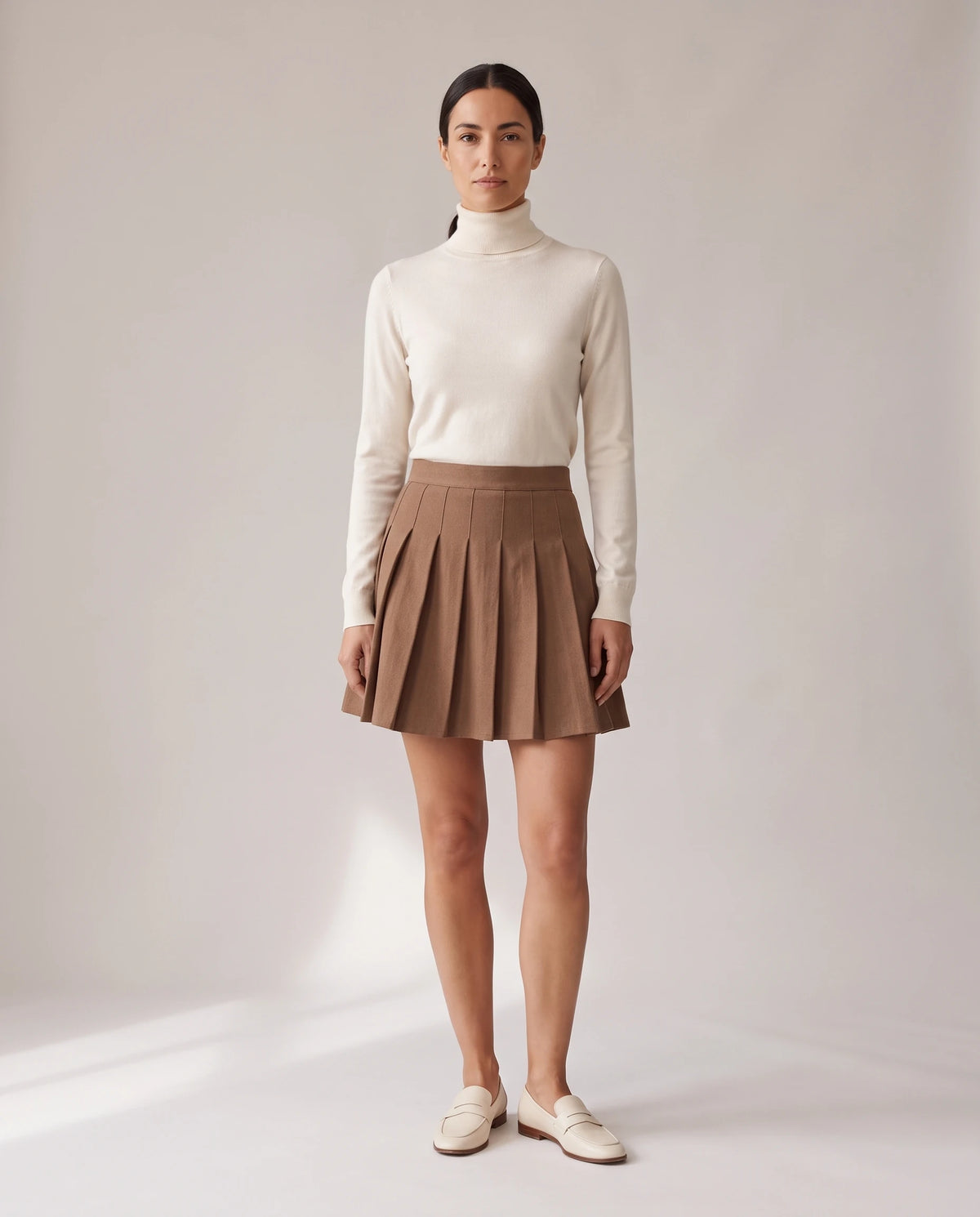 Women's Pleated Mini Skirt - Oxford - Model Front