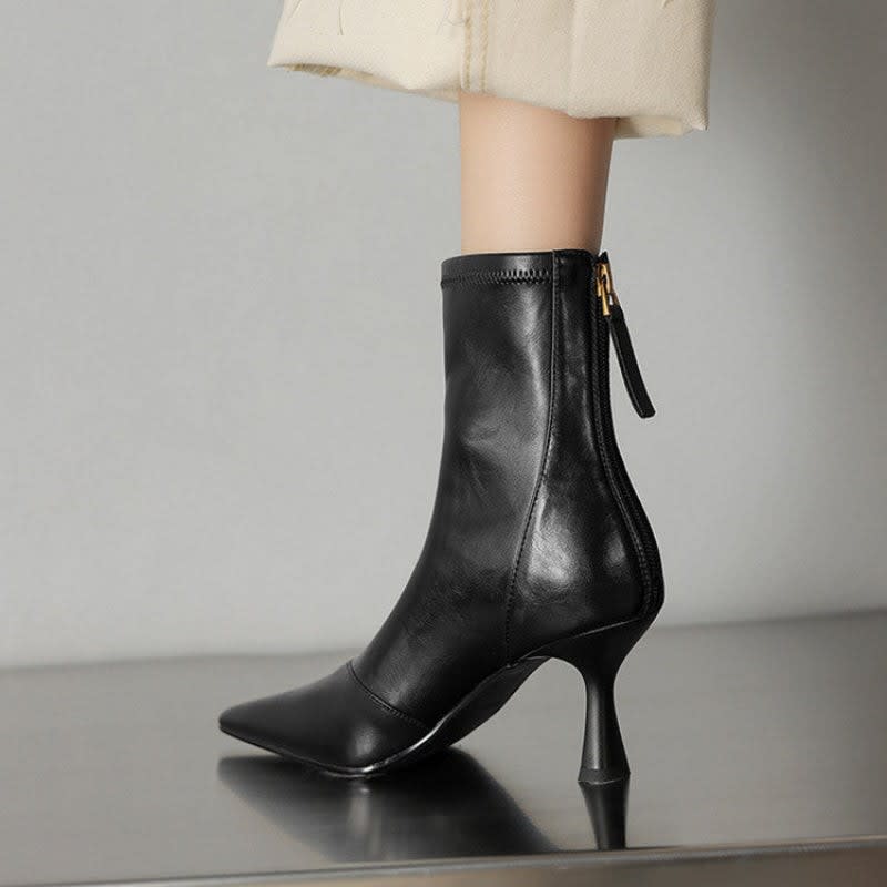 Women's Leather Pointed-Toe Ankle Boots - Ninetta